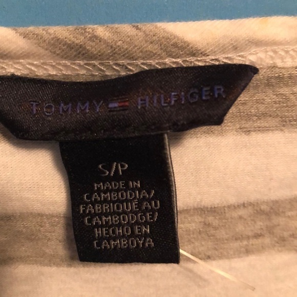 Tommy Hilfiger top. Gray/white stripe.size small - Picture 3 of 3